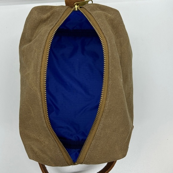 CLASIC TAN BLUE CLAW Co. CANVAS COSMETICS MEN’S BAG - Picture 7 of 17